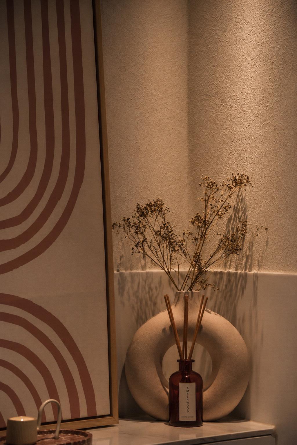 Materiaal- en sfeerdetail in warm licht